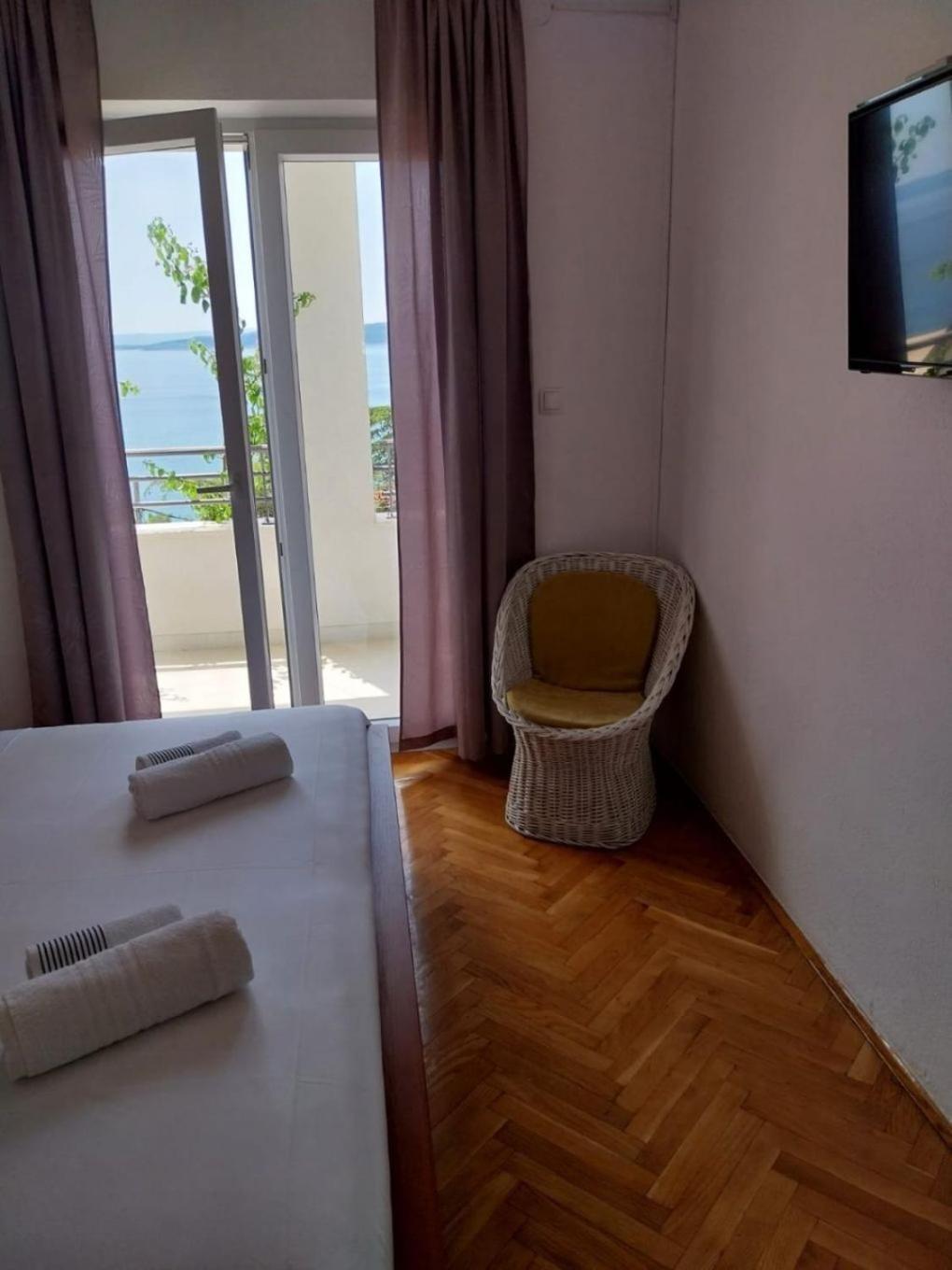 Apartments Josip Baska Voda Exterior photo